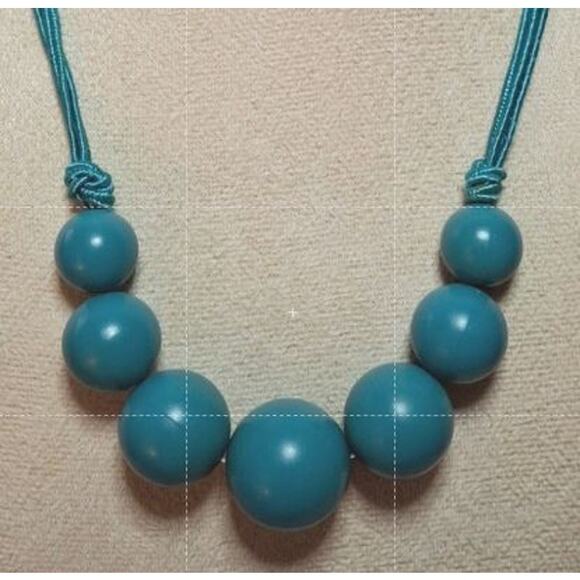Vintage KIM Aqua Wood Bead Necklace 14" Boho Strand Signed Clasp - Picture 1 of 6